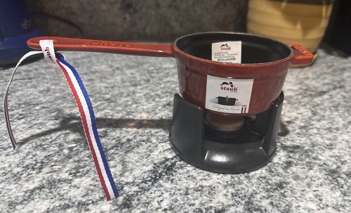 Staub mini sauce pan - staub, .25