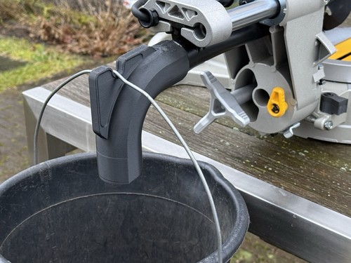 Dust extractor adapter for - dust,