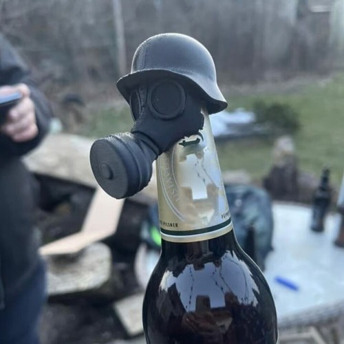 Dustproof german gas mask - german,